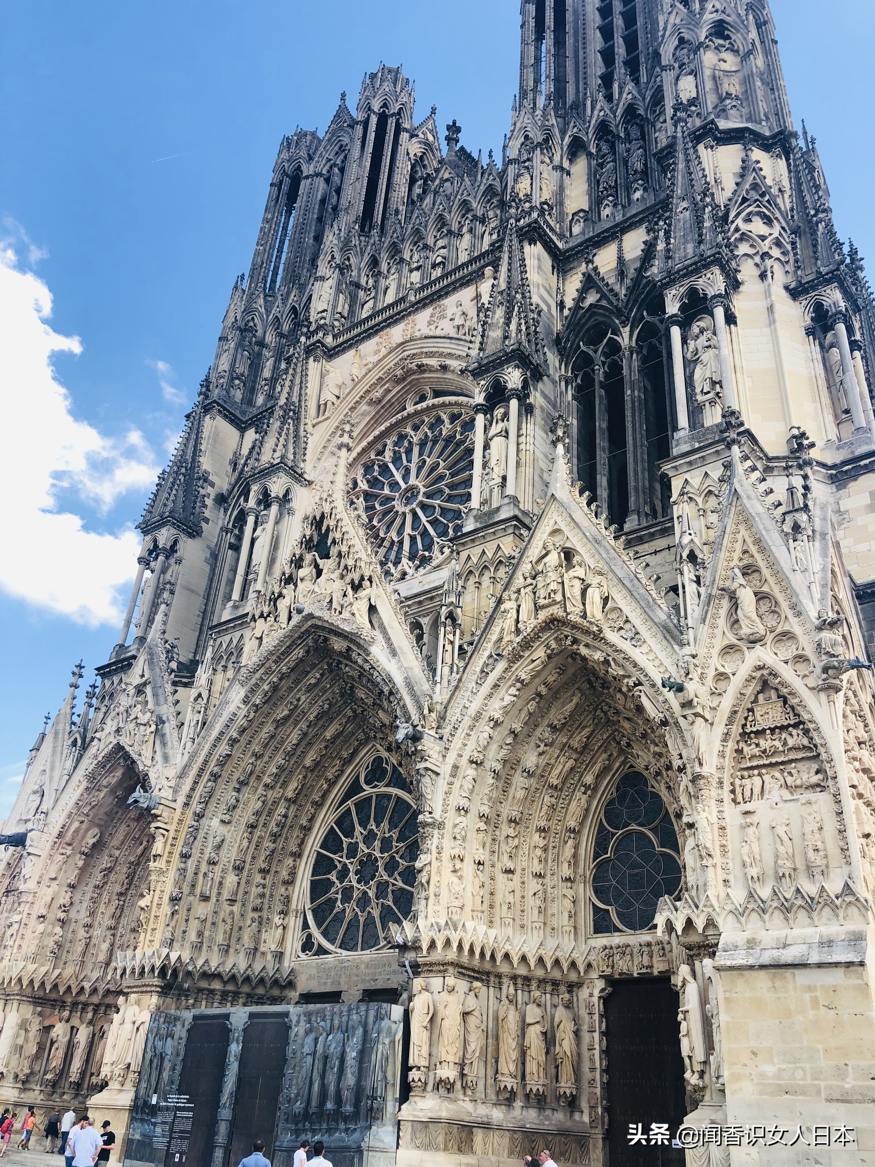 兰斯大教堂巴黎圣母院,最奢华的教堂