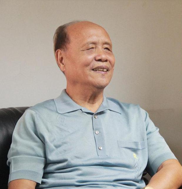 2004年深圳买地建房,在深圳买下28套房后来他怎样了