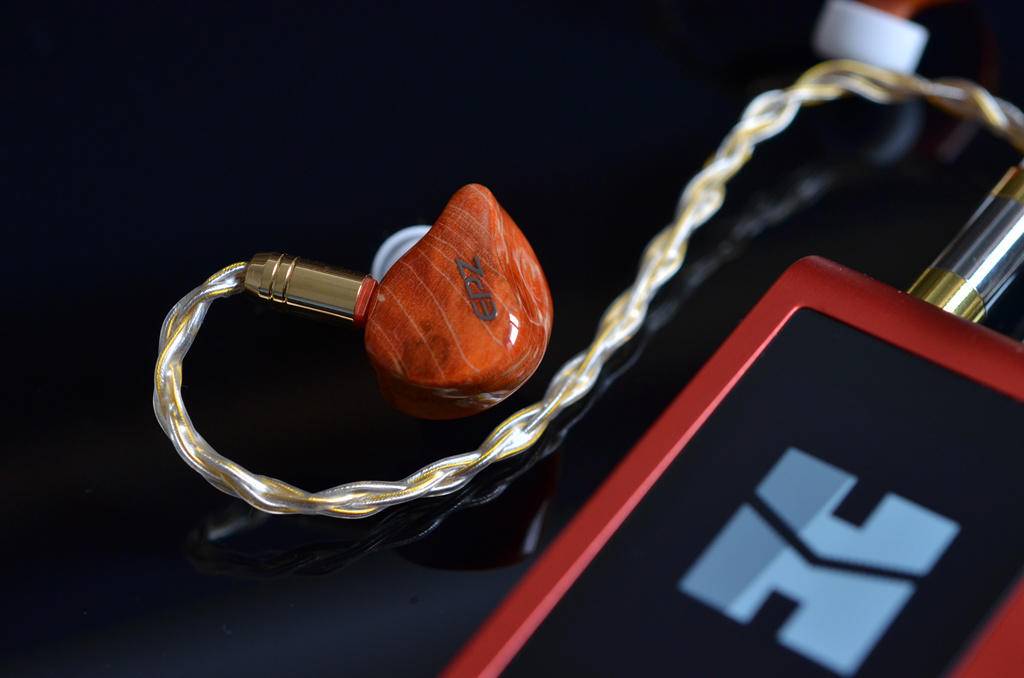 迟到的旗舰声扬五动铁EPZ530：精心调试的声音+上乘用料