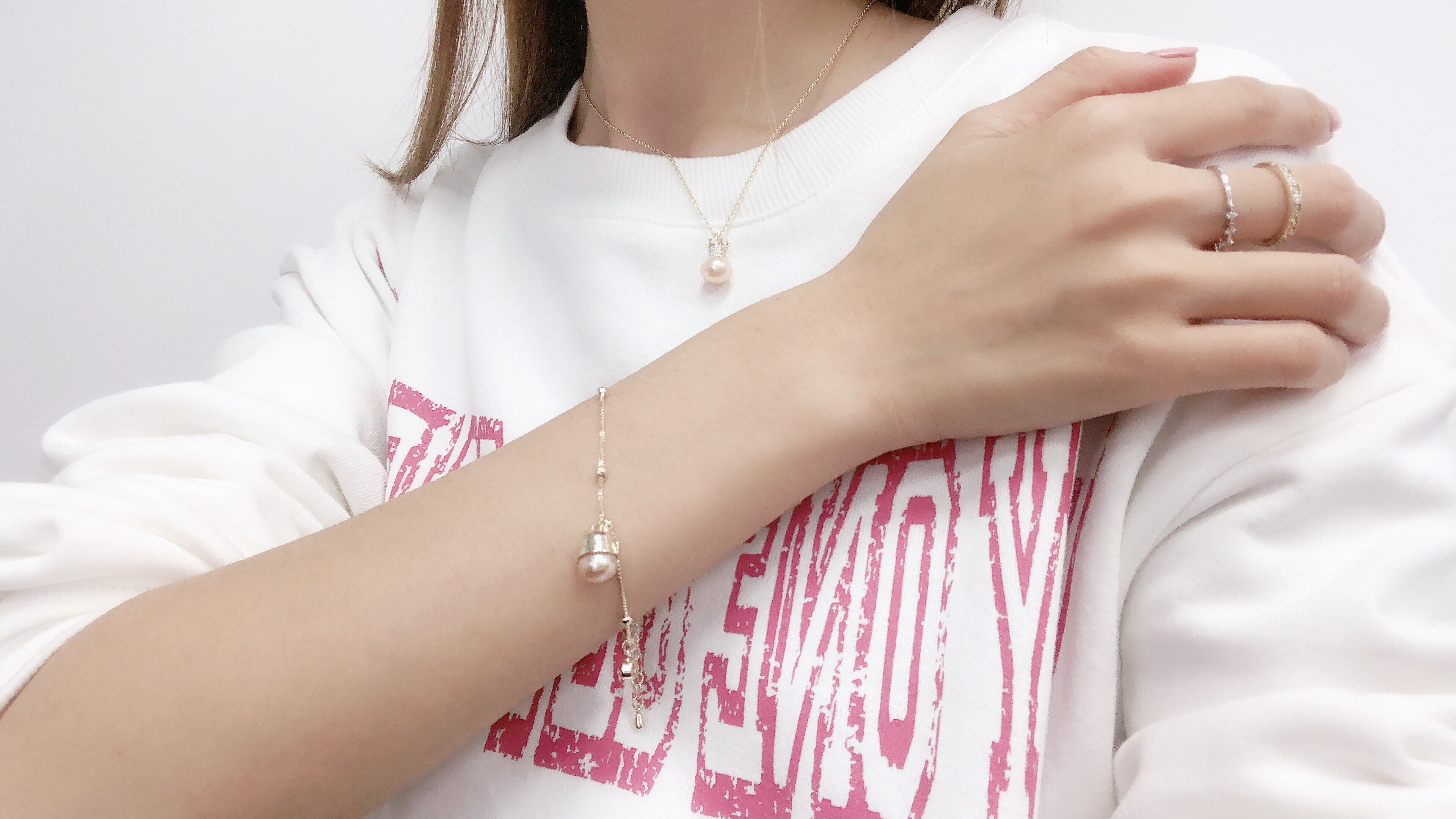 脖子粗戴什么颈链显瘦女,脖子粗夏天戴什么项链百搭