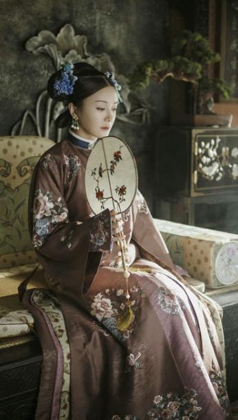 秦岚被骂,秦岚这些年经历了什么