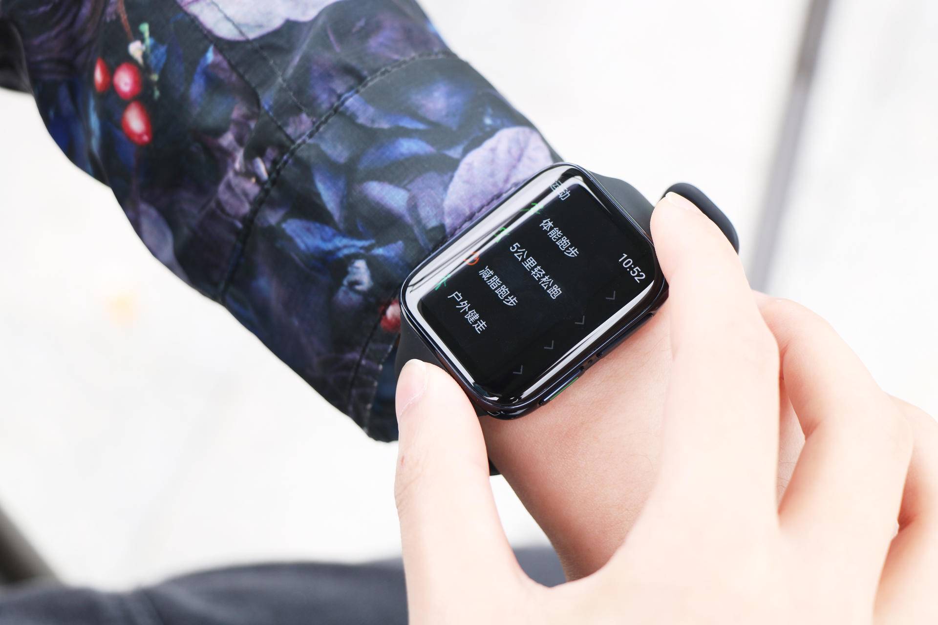 高颜值、多功能，简单上手OPPOWatch，体验真的香？