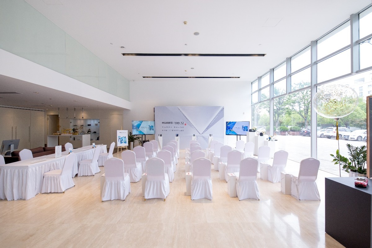 华为huaweimatex2折叠屏怎么样,华为huaweimatex2折叠手机测评