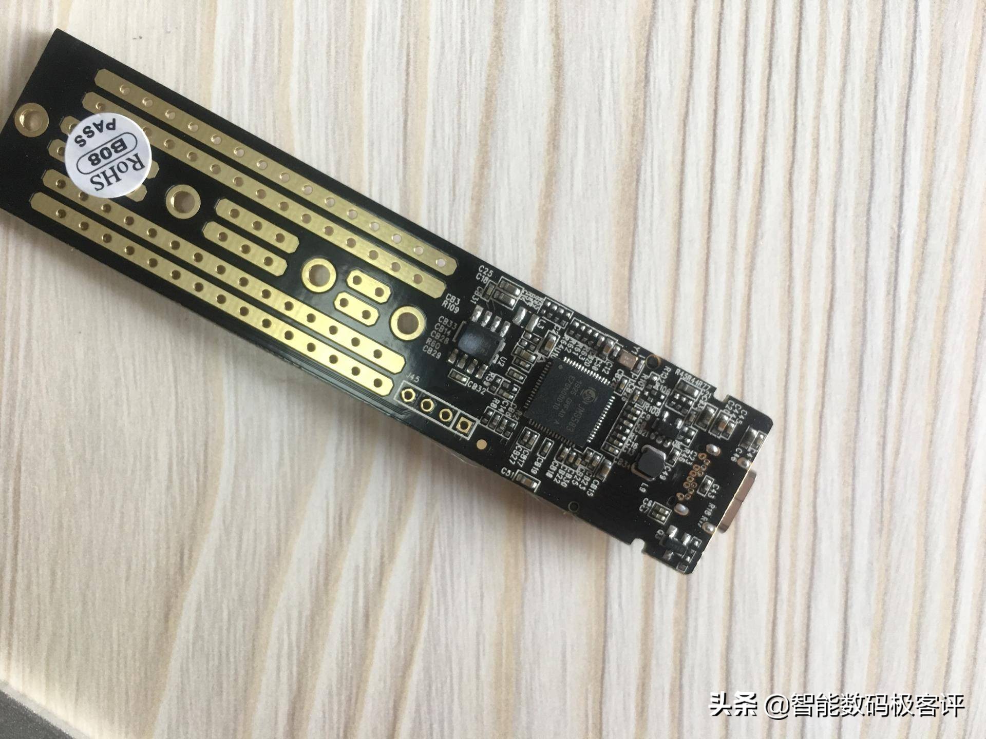 奥睿科m2风扇散热硬盘盒评测,奥睿科nvme极速硬盘