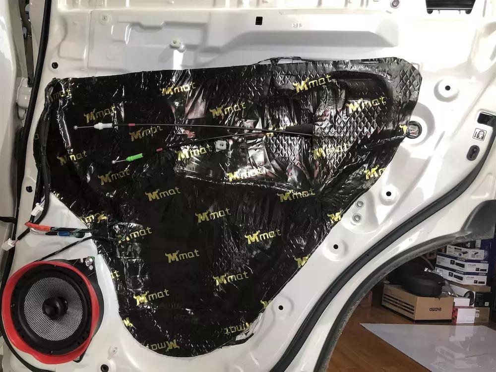 普拉多改装绿武士图片,普拉多音响改装法国劲浪效果试听