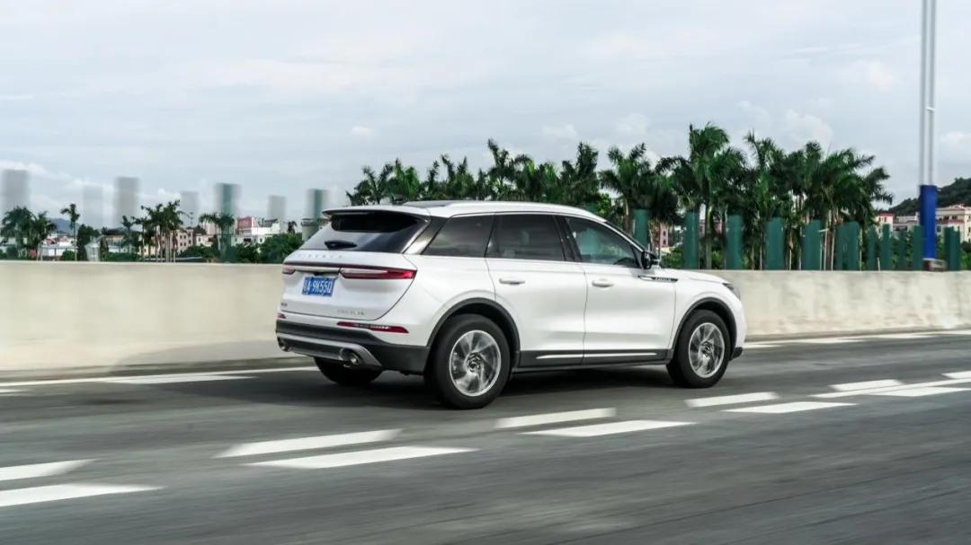 挑战航海家四驱尊雅版,全新林肯冒险家整体实力精进
