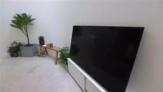 北京一家5口19平米老房子,北京人一家三口12.8平方蜗居