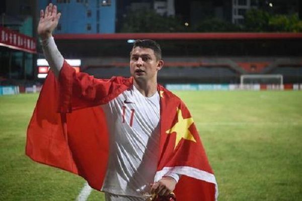 孙兴慜身价和年薪是多少,亚洲一哥孙兴慜的身价