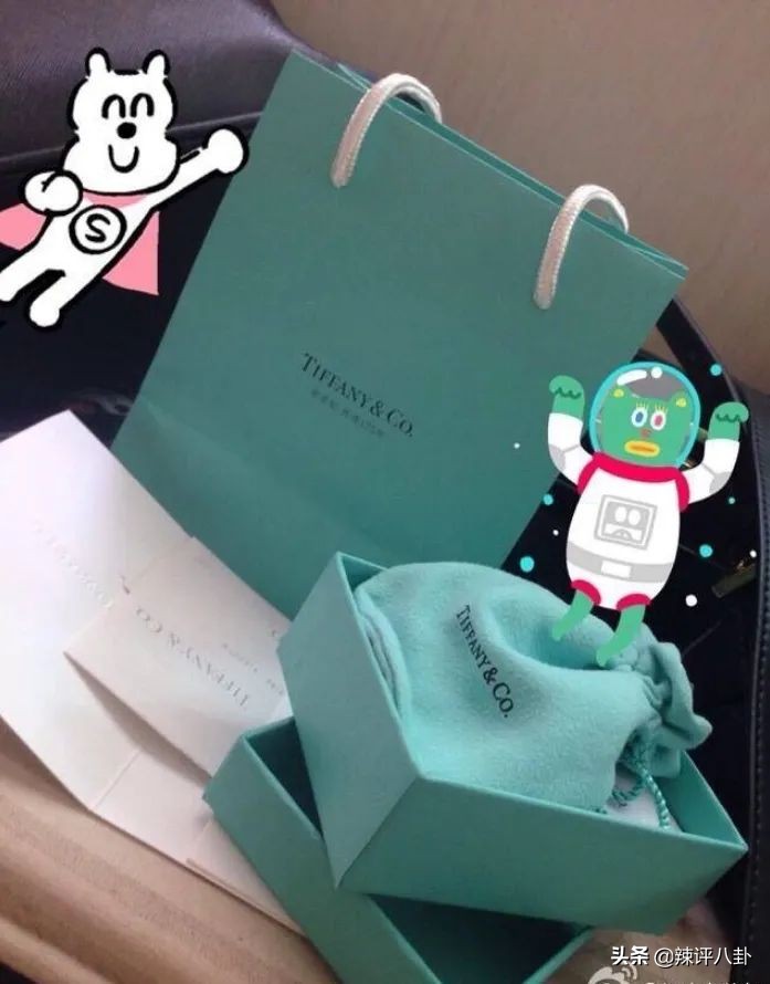 网红夫妇直播骗粉,网红夫妻欺骗粉丝