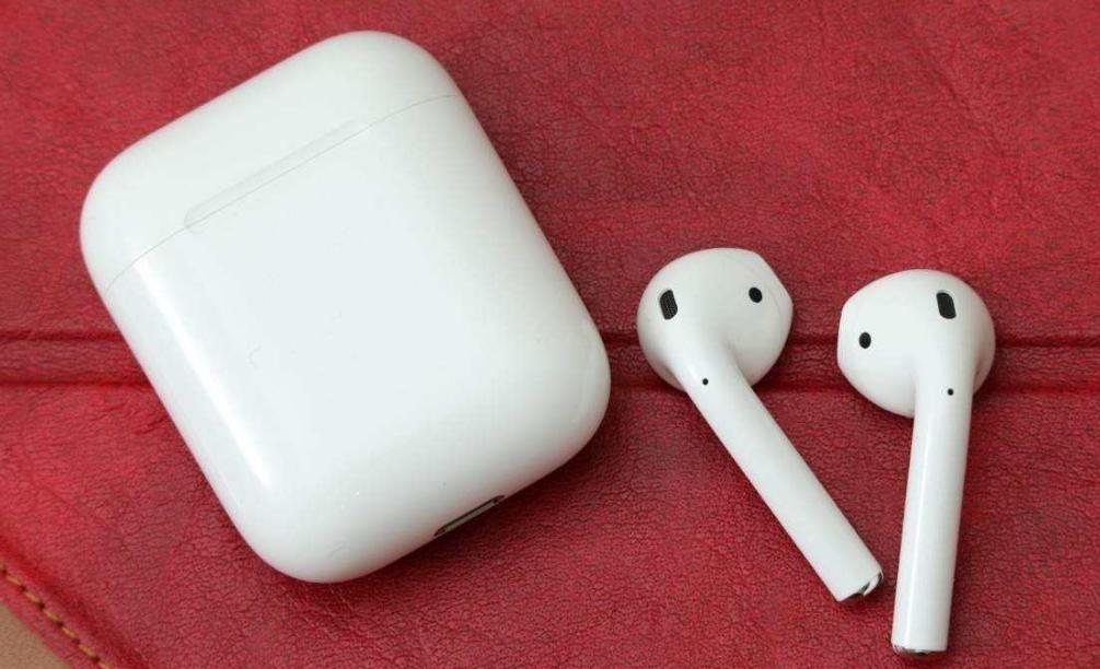 蓝牙耳机推荐airpods三代,百元级耳机和千元级耳机的区别