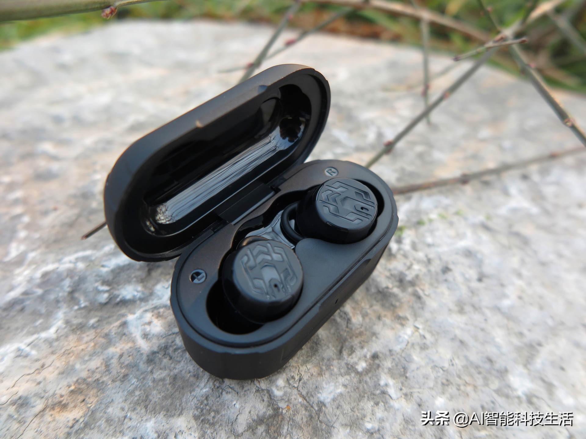 长续航音质南卡n2无线耳机体验,jeetair2蓝牙耳机和南卡t2哪个好