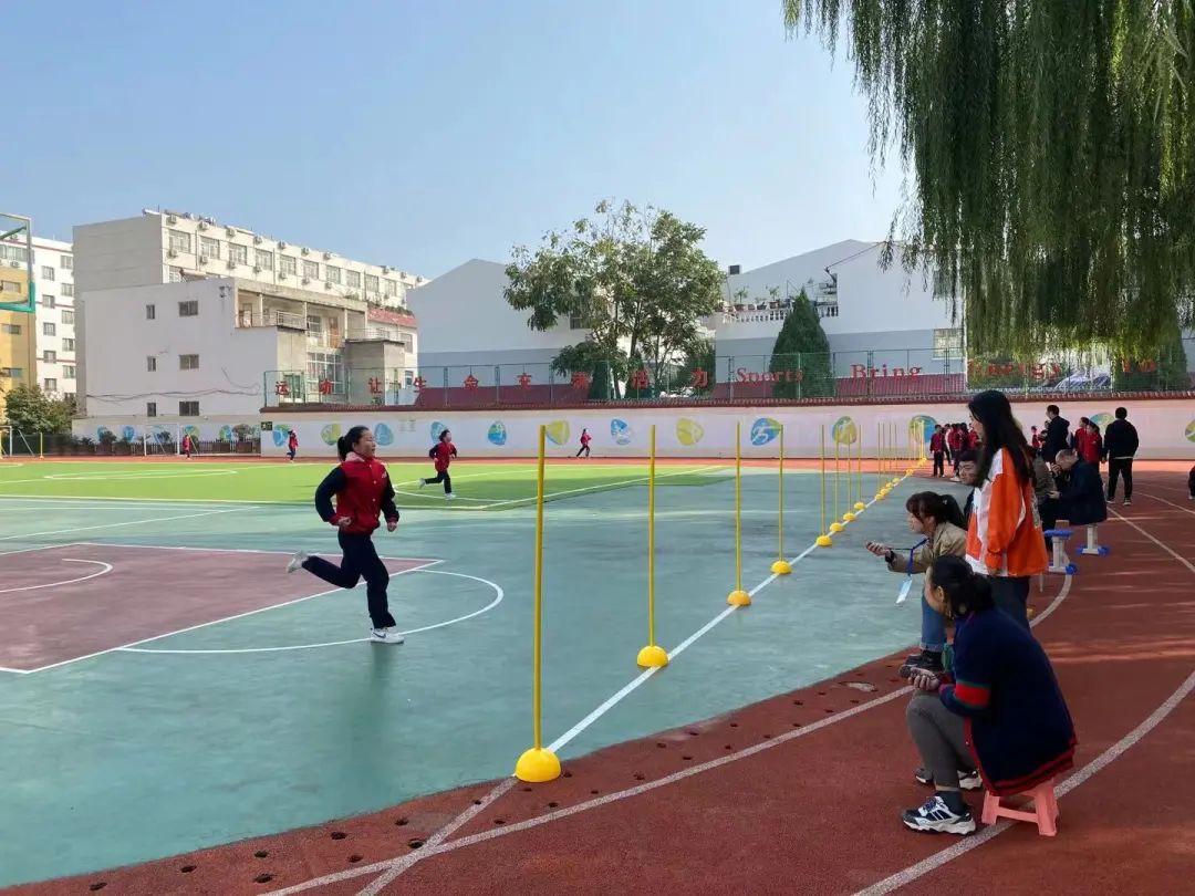 洛阳市实验小学运动会开幕式,洛阳洛龙区第三实验小学运动会