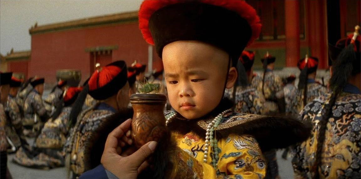 溥仪退位时只是小毛孩，也没什么能力，为何影响力却那么大