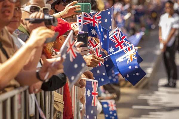 澳洲生活并且在澳洲定居 (为什么华人喜欢到澳洲定居)