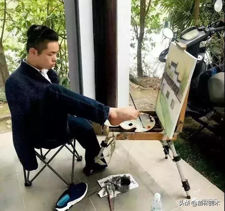 中国90后的画画艺术家,画画最有灵气的90后女画家