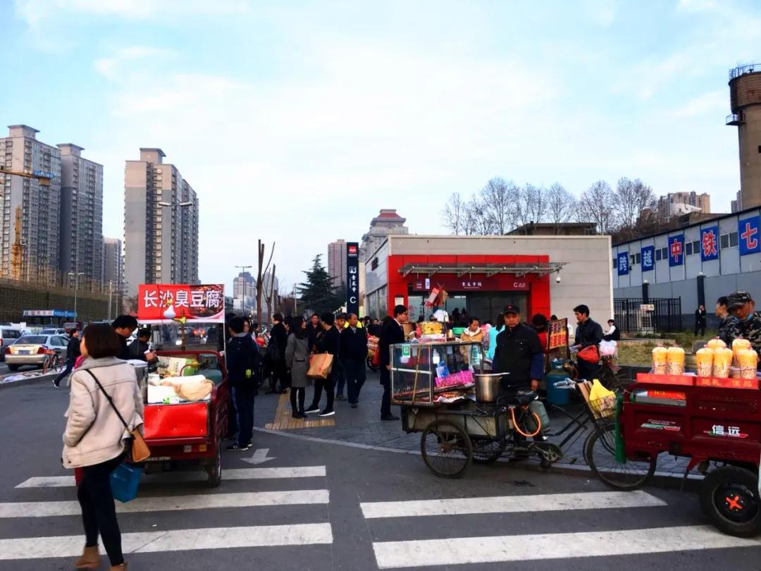 摆地摊月入过万,摆地摊真的月入过万