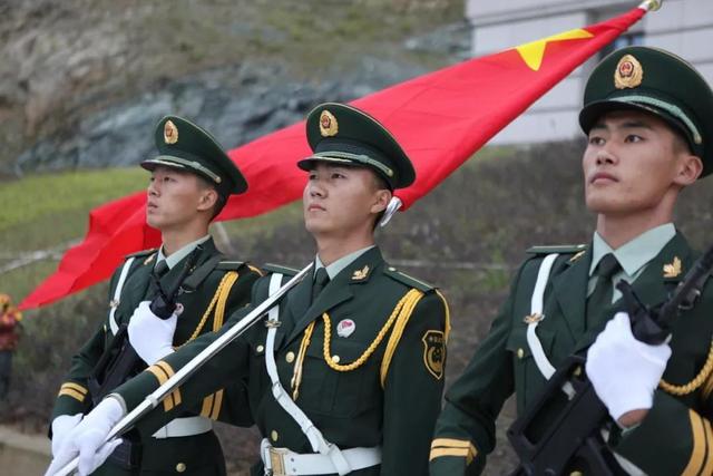 考军校有什么优先待遇,考军校前要接受什么教育