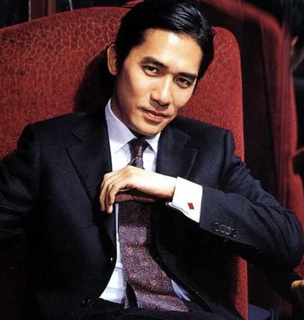 梁朝伟的巨星传奇,梁朝伟才是真正的影帝