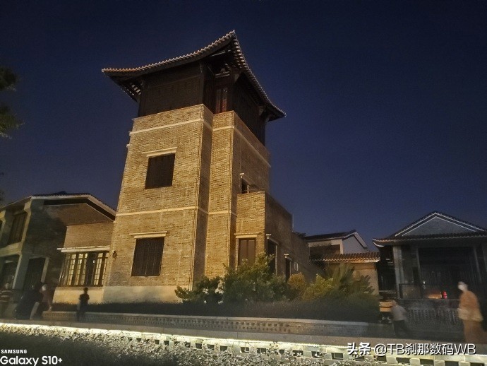 s20fe拍照测评,s20fe还值得买么