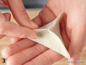 教你包水饺调馅,包猫耳朵水饺手法视频