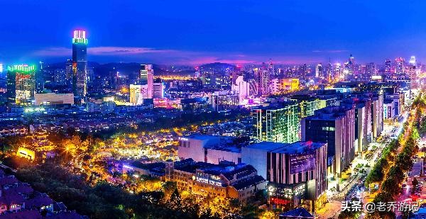 济南既能滑雪又能温泉的地方,济南冬季泡温泉