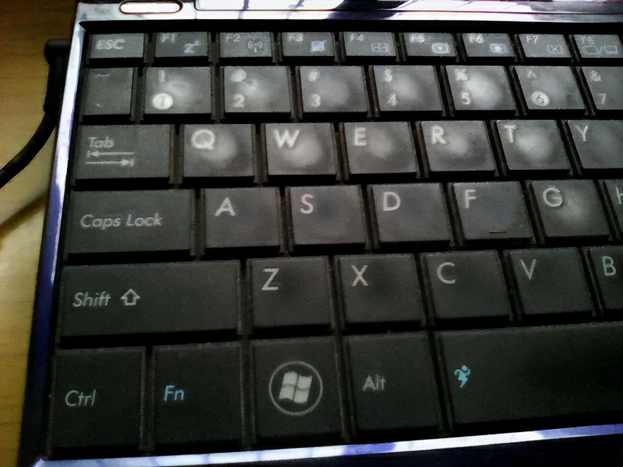 电脑卡顿用什么清理软件好,电脑玩着卡顿除了清灰还需要什么