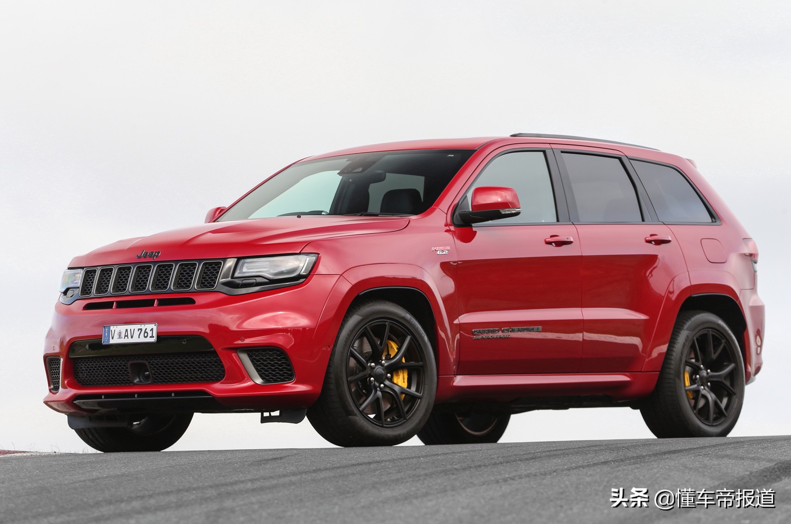 jeep2022款大切诺基国内上市时间,jeep第四代大切诺基升级外观