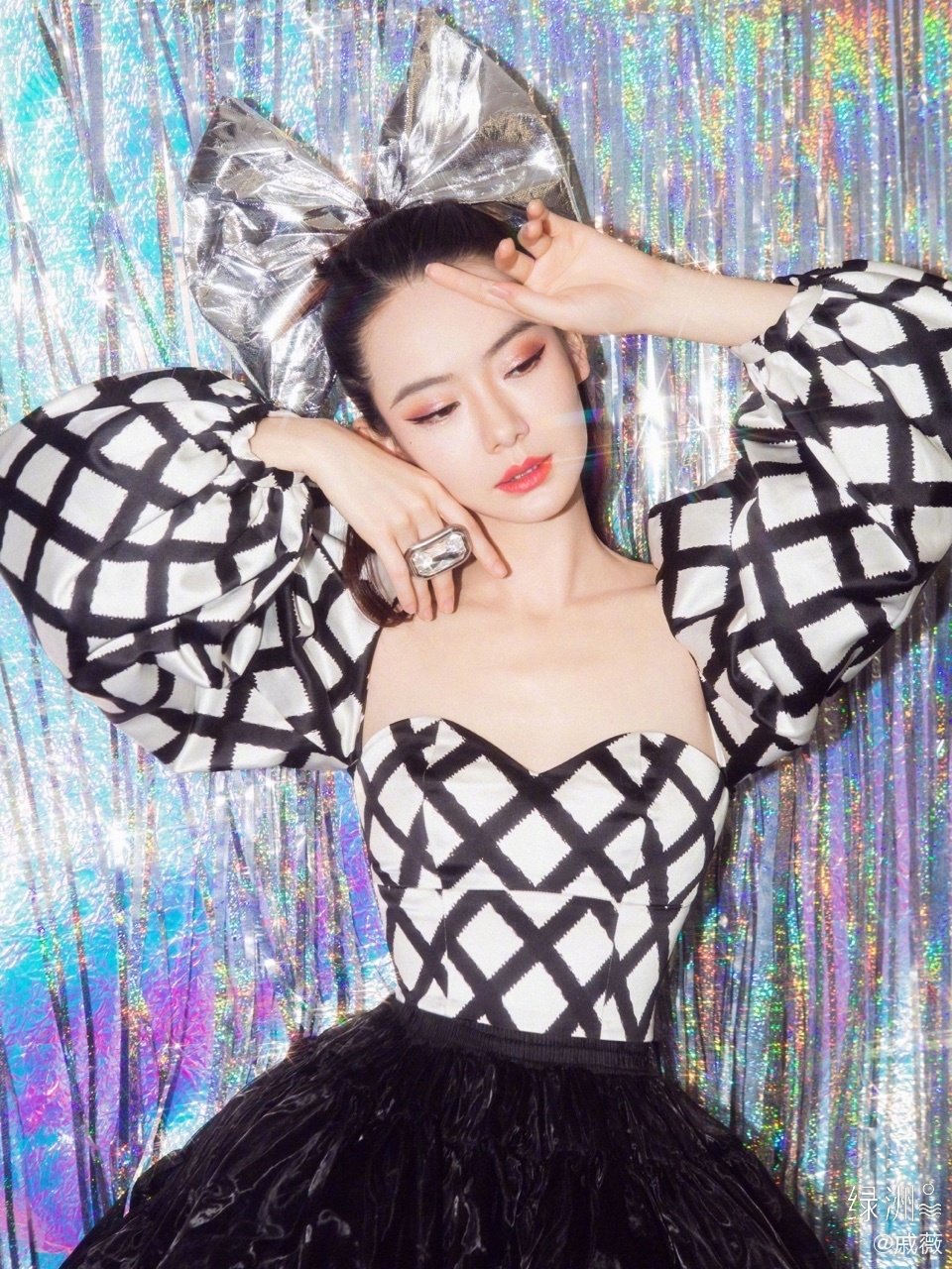 你的少女梦需要一款蝴蝶结，快get戚薇吴映洁Jennie赵露思同款吧