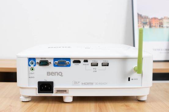 萌新扫盲贴:家用投影仪与商务投影仪的区别在那,别傻傻分不清