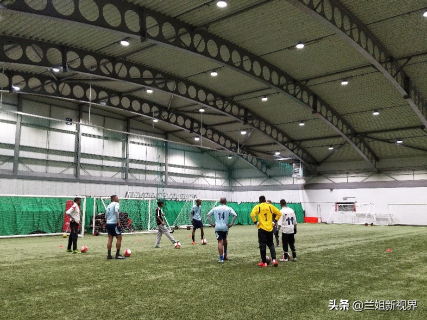 利物浦青训参观,到英国看英超