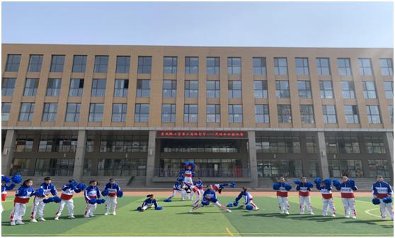 东风路小学的啦啦操,河南省东风路小学啦啦操