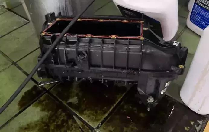 长安福特爆震坏发动机有啥反应,长安福特发动机报警