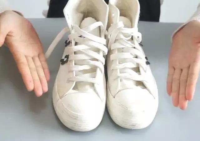 鞋子白边很脏怎么洗白,鞋子白边刷不干净怎么办