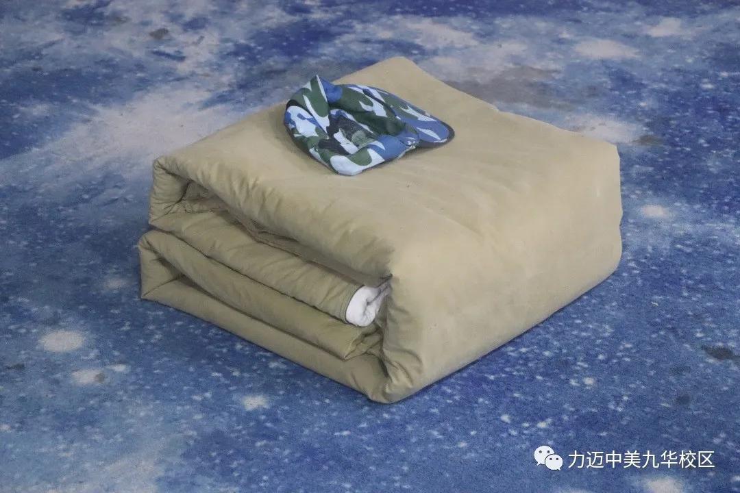 瓒呯噧鏂扮敓鍐涜,楂樹竴鏂扮敓鍐涜瓒呯噧