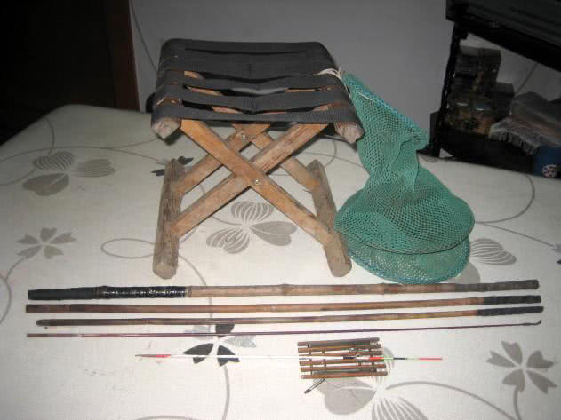 以前的钓鱼装备vs现在的钓鱼装备,几十年前的鱼竿