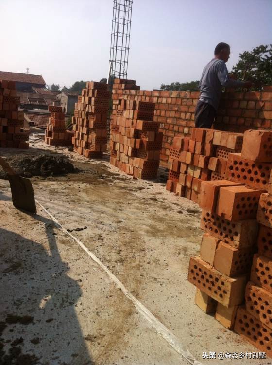 北方农村建房全过程，三层占地150平米，花了50万