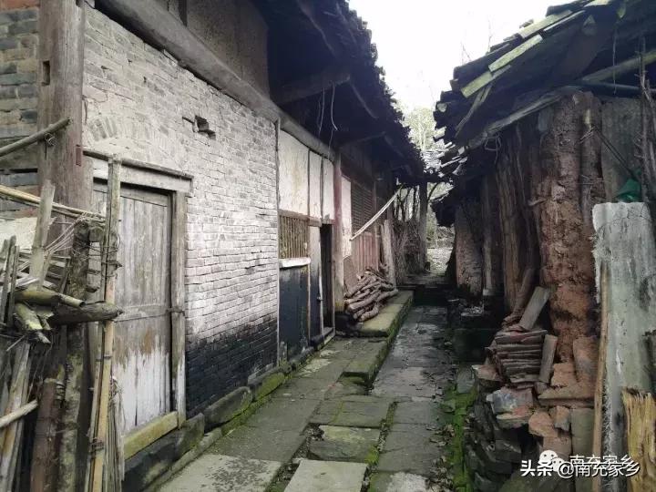 四川南充千年古城,南充小山村