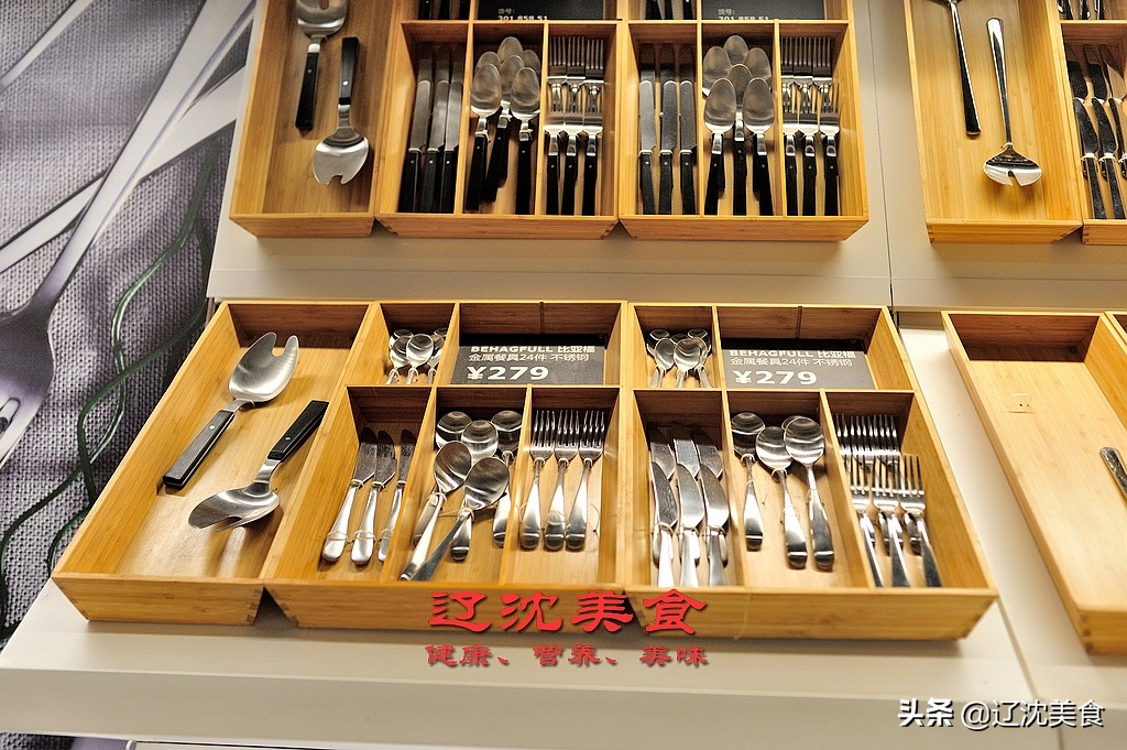 在设计家居的路上一直坚持,在厨房用餐设计