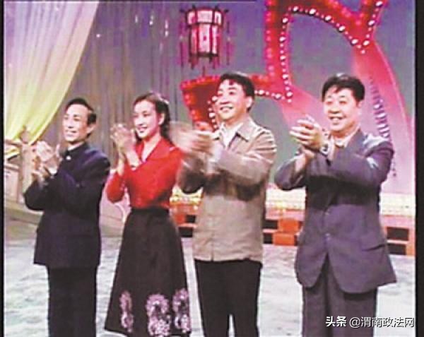 春晚导演黄一鹤1990年春晚,春晚创始人黄一鹤