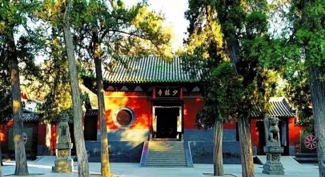 有多少人被国家旅游局列入黑名单 (旅游十大黑幕真实案例)