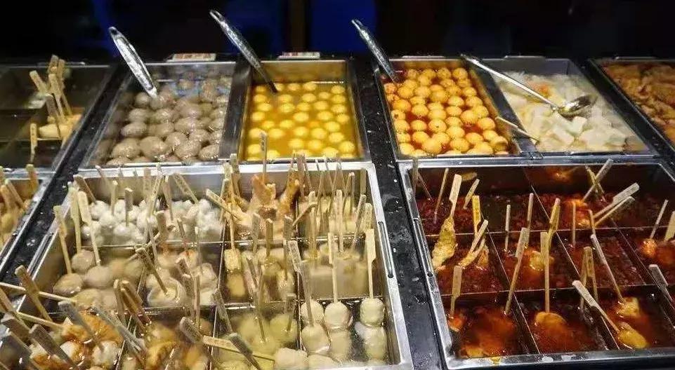 梦都美滑雪场全面升级！11月23日开板首滑！快办张年卡免费滑雪去！