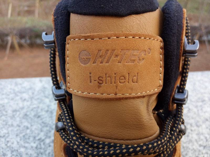 适合宽脚徒步登山鞋,又能徒步又能通勤的徒步鞋