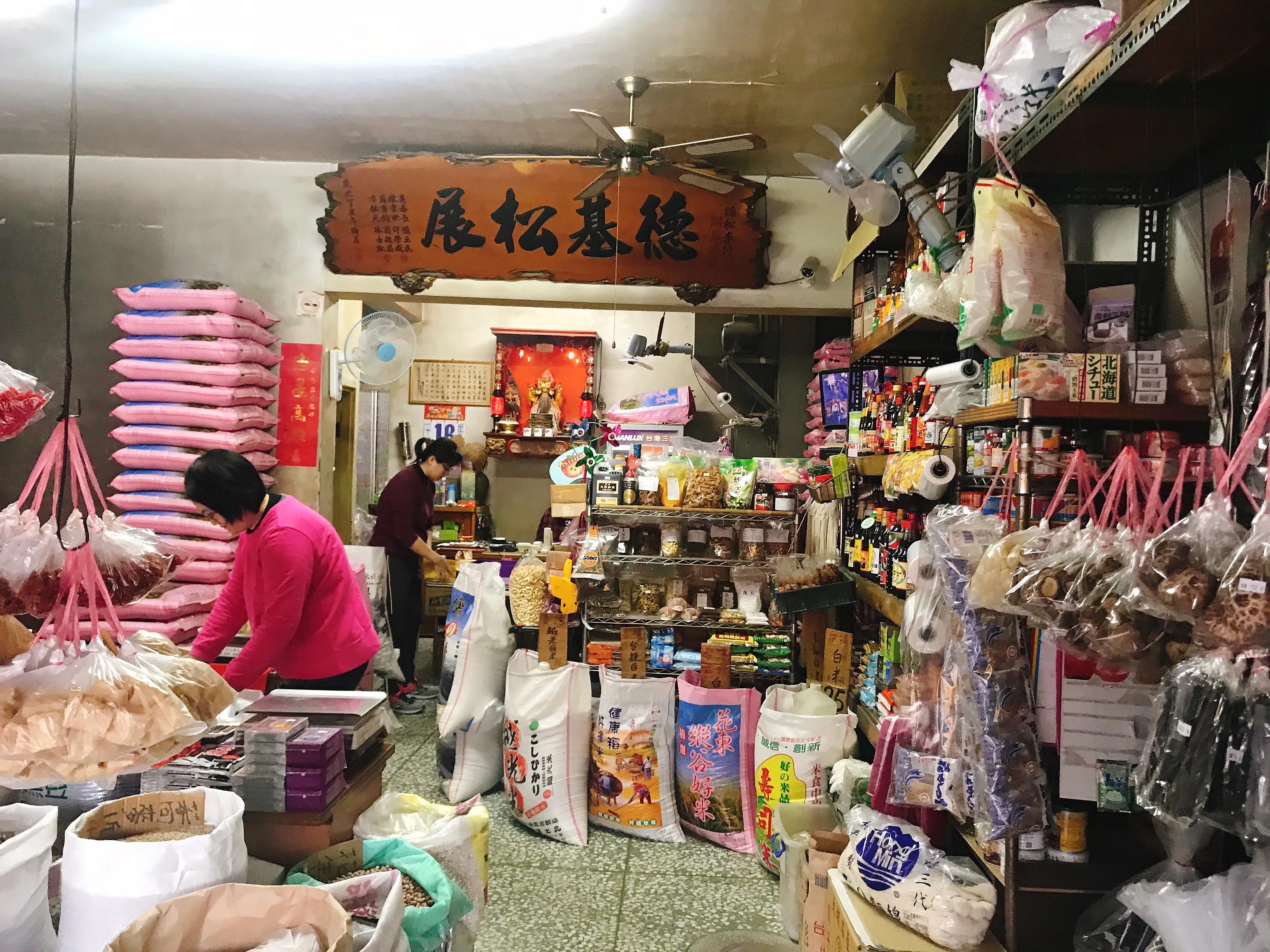 杂粮饭煮的时候放多少水,杂粮饭如何搭配不伤胃