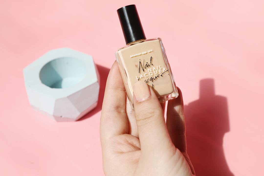 秋冬适合的指甲油颜色平价免烤,什么牌子的指甲油好用适合做美甲