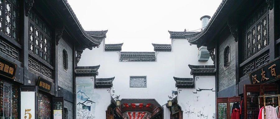 厦门出发近日的特价票,四月厦门飞哪里的机票最便宜