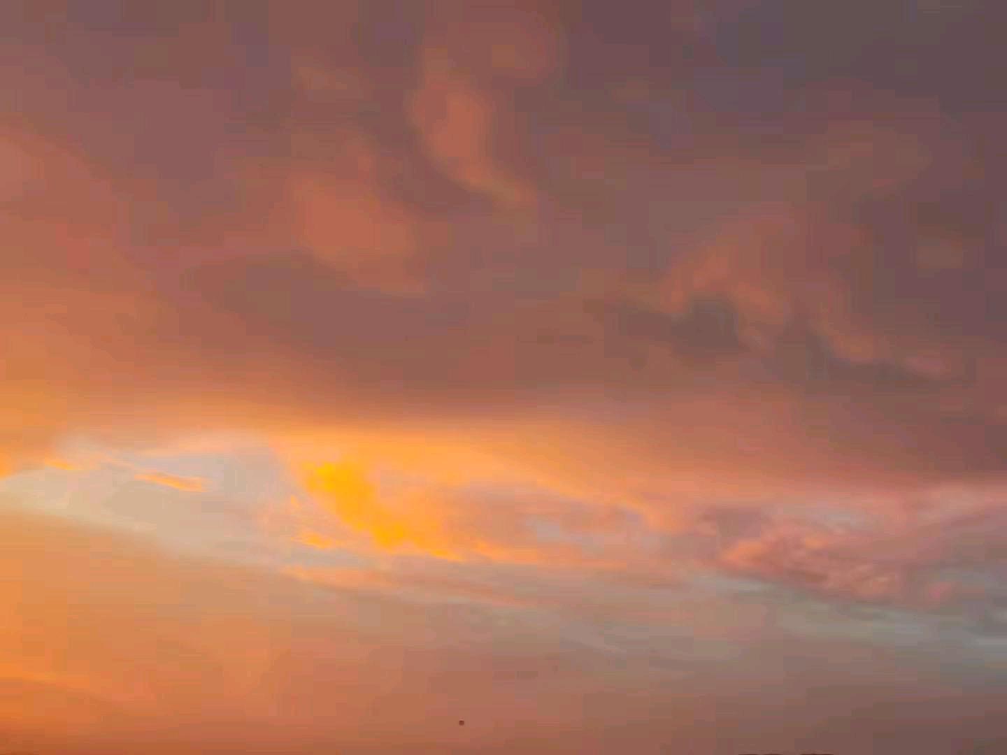 七夕节跟喜欢的人在一起,七夕情人节只要在一起就是幸福