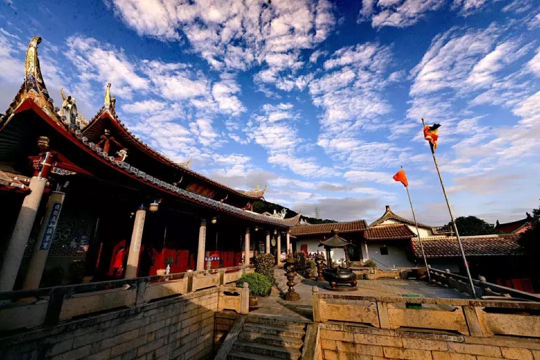 普贤菩萨行愿经念诵,普贤菩萨普贤行愿品念诵版