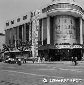 上海十大百货商店地址,上海的电话号码的开头是多少