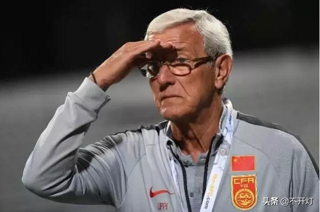 范迪克年度精彩表现,范迪克带刀中卫