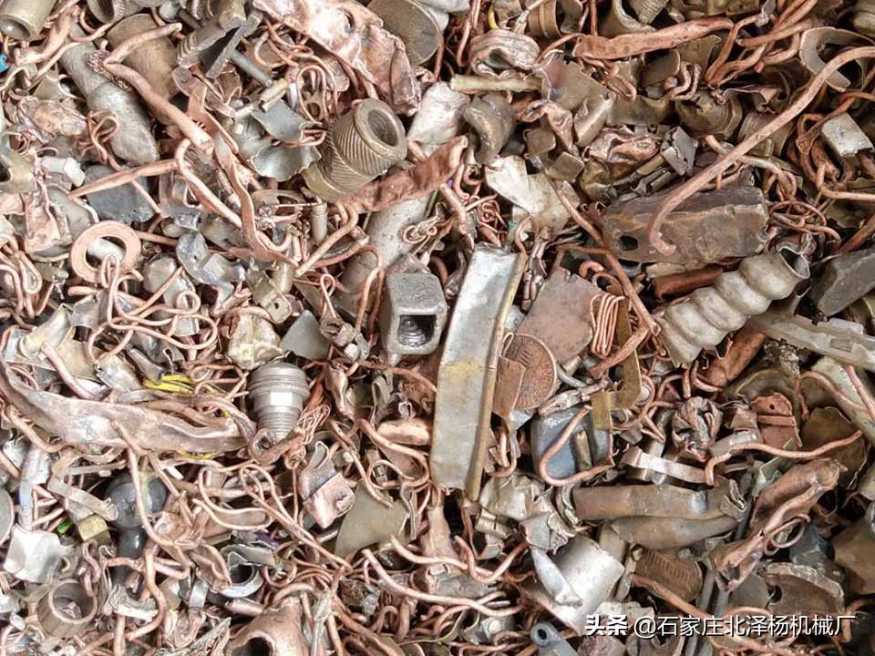 铜铝怎么简单分离出来,怎样把铜渣和铝渣分出来